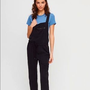 Aritzia Wilfred Valletta Overalls Black M *NWT*